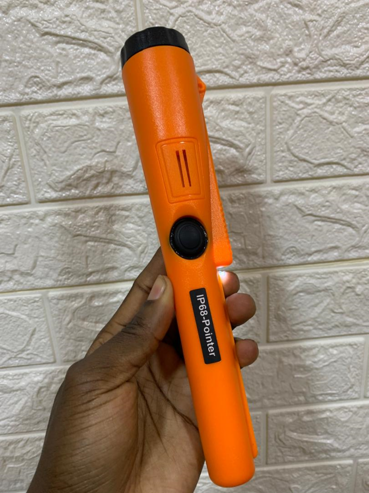 What are the prices of Pin pointer metal detector near me in Kampala