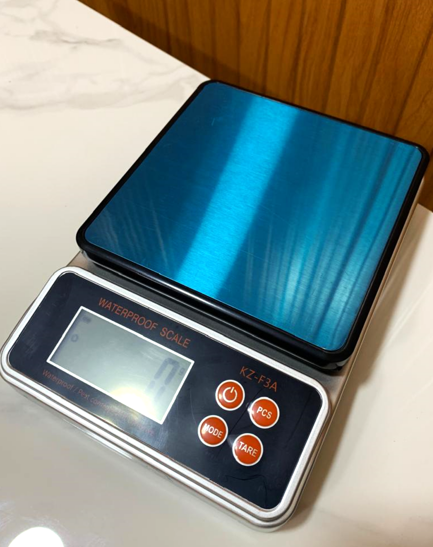 Cost of Electronic Compact Weighing Scale SF-400A in Kampala