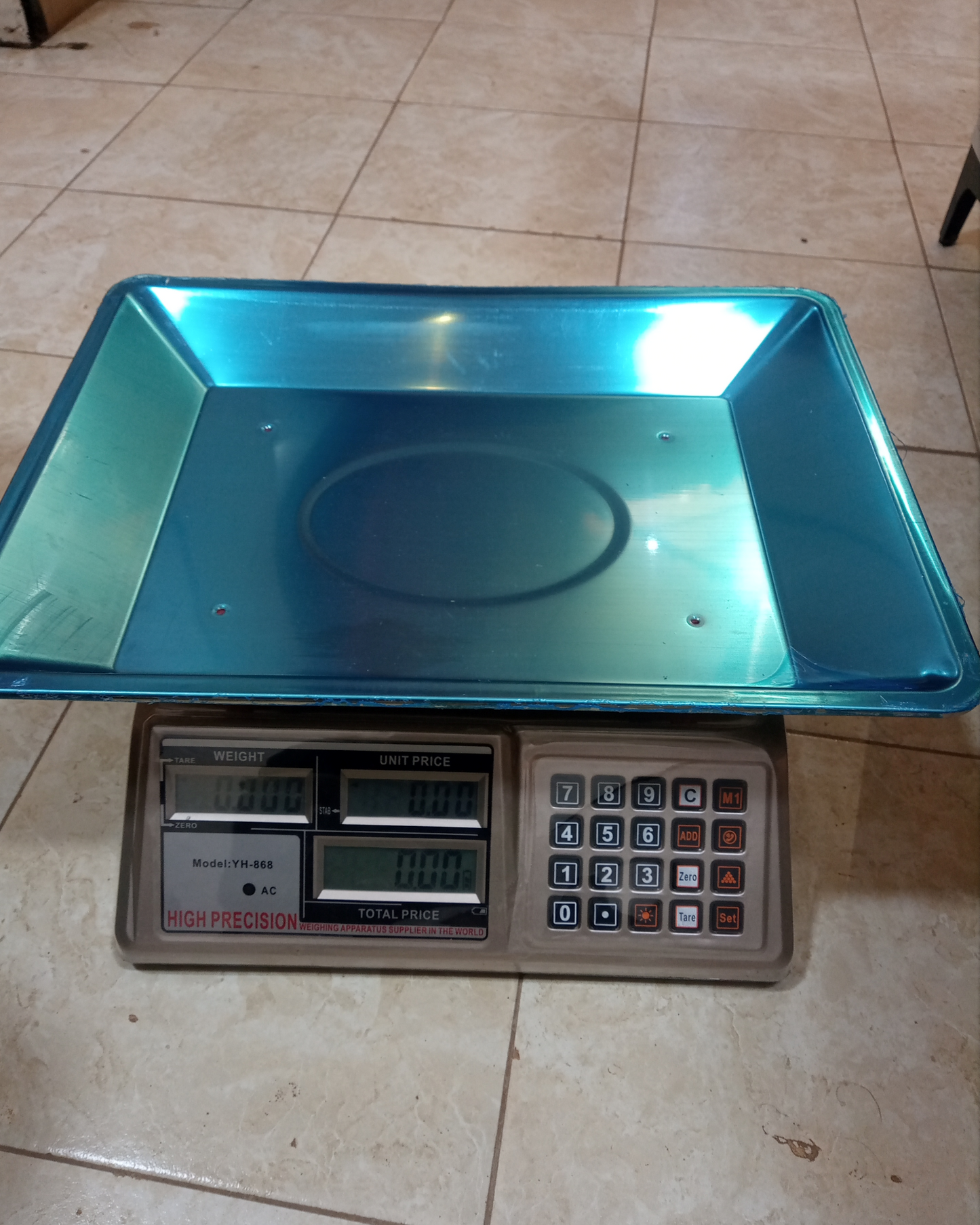 DT-580 Mini Electronic Computing scale shop in Kampala Uganda