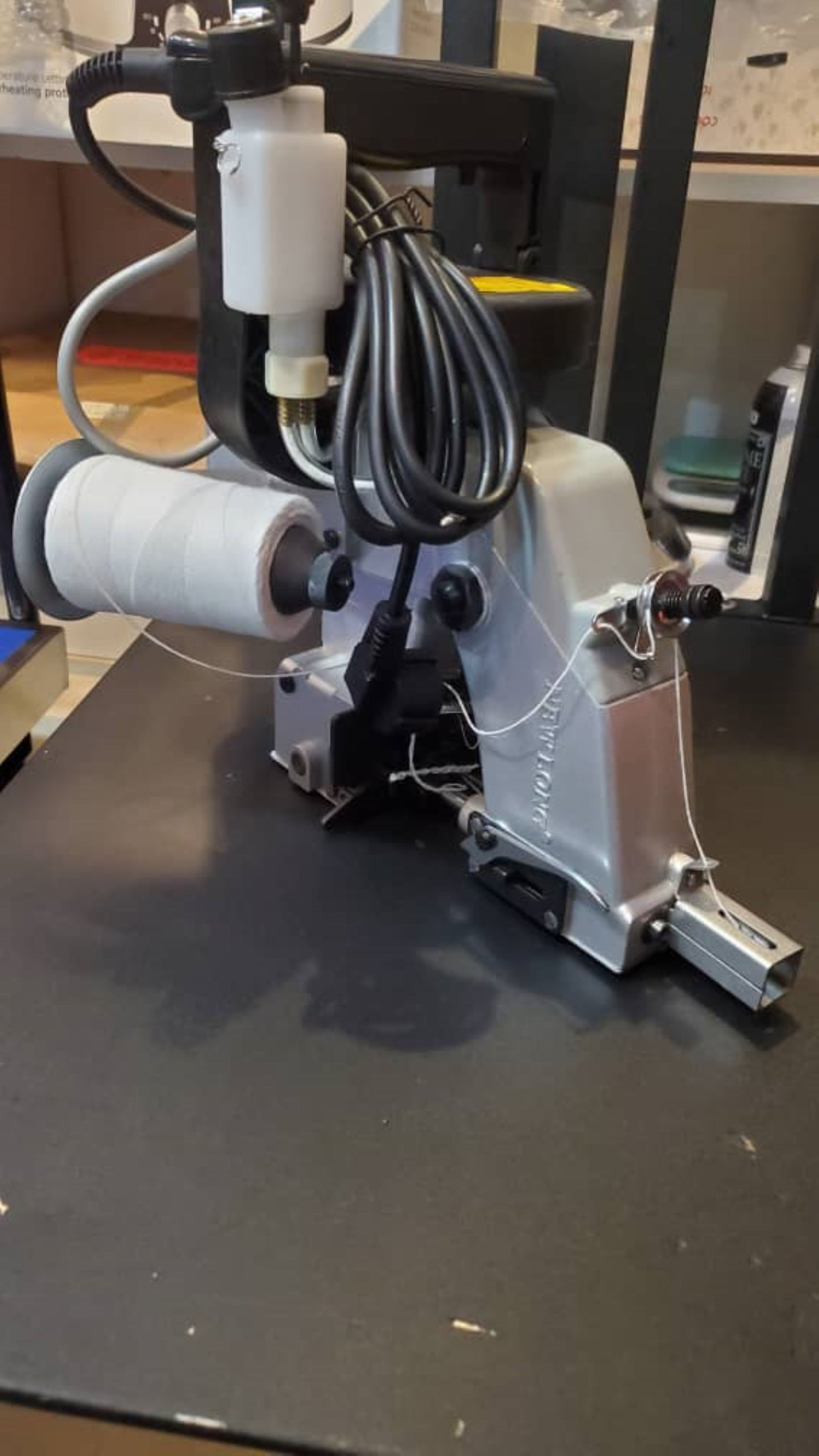 Commercial Bag Closer Machine for Fish Feed and Livestock Feed Mills