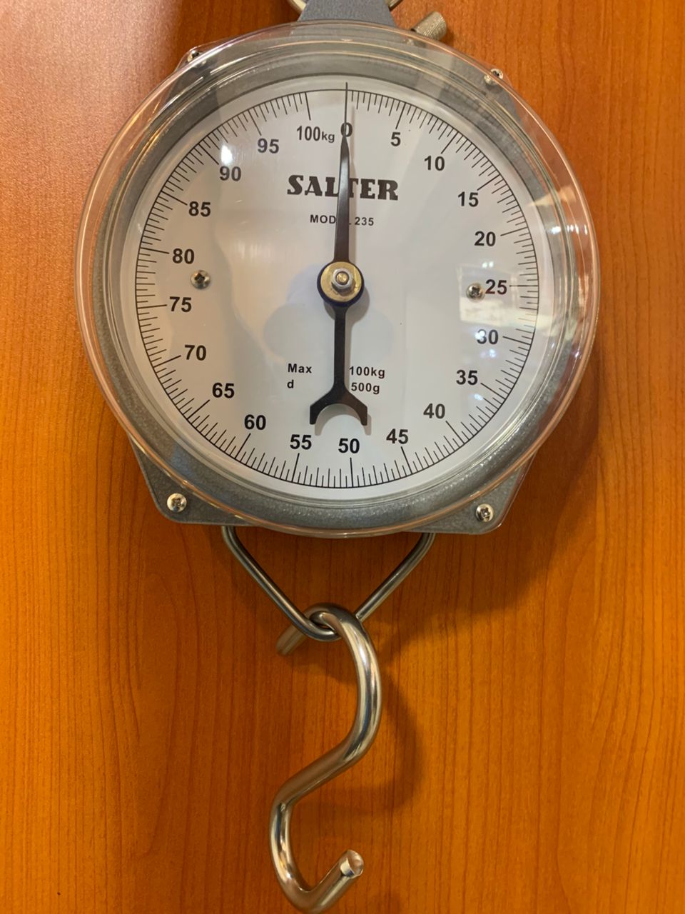 What is the price of Salter light duty Weighing Scale in Uganda