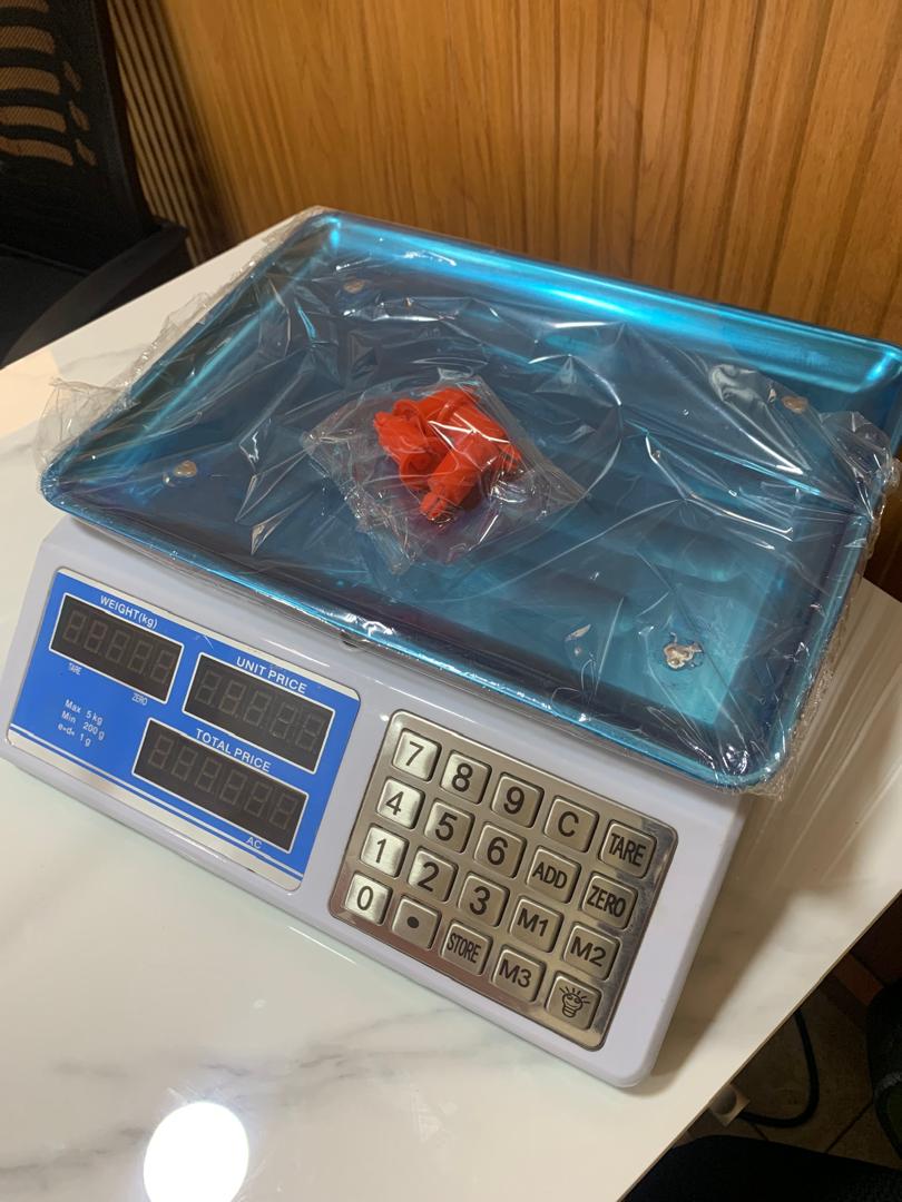 Cost of Electronic computing price weighing scale ACS blue in Uganda