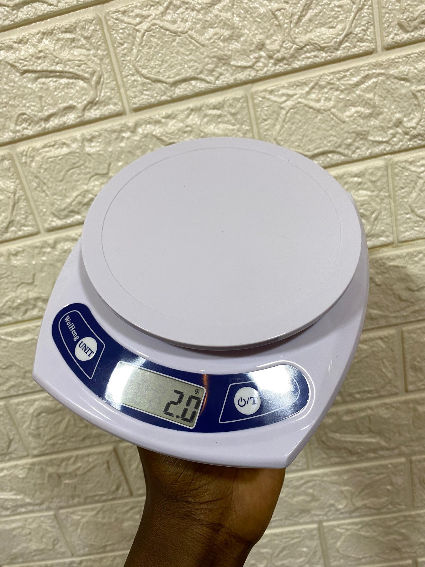 How much are Electronic Kitchen Weighing Scale Marron Box in Kampala