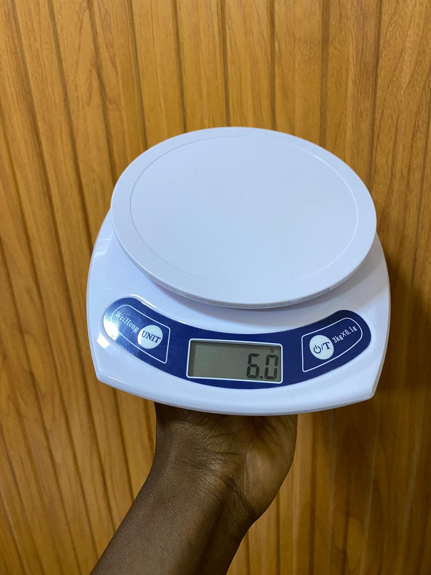 What is the cost of Electronic Kitchen Weighing Scale Marron Box in Kampala Uganda