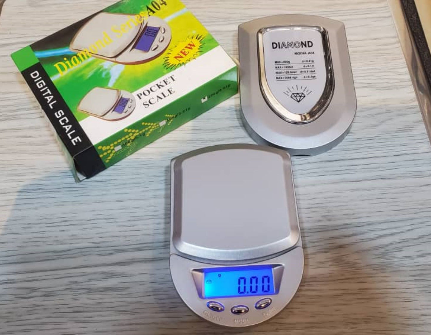 Where to buy Diamond Series A04 Weighing Scale in Uganda