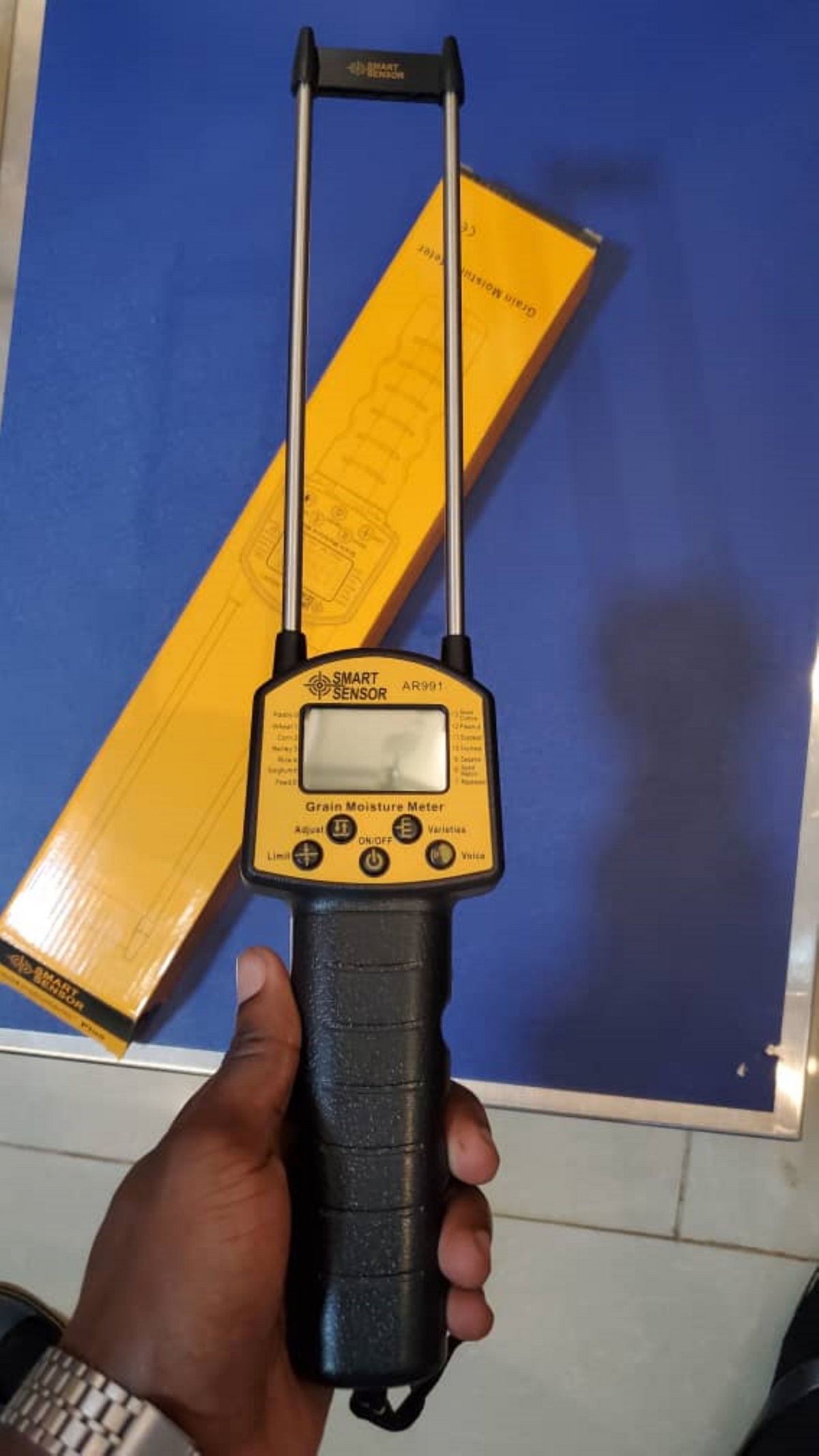What is the price of Grain Moisture Meter meter AR991 in Kampala