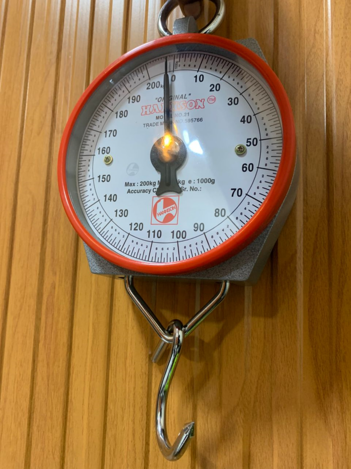 Cost of Hanson hanging weighing scale in Uganda
