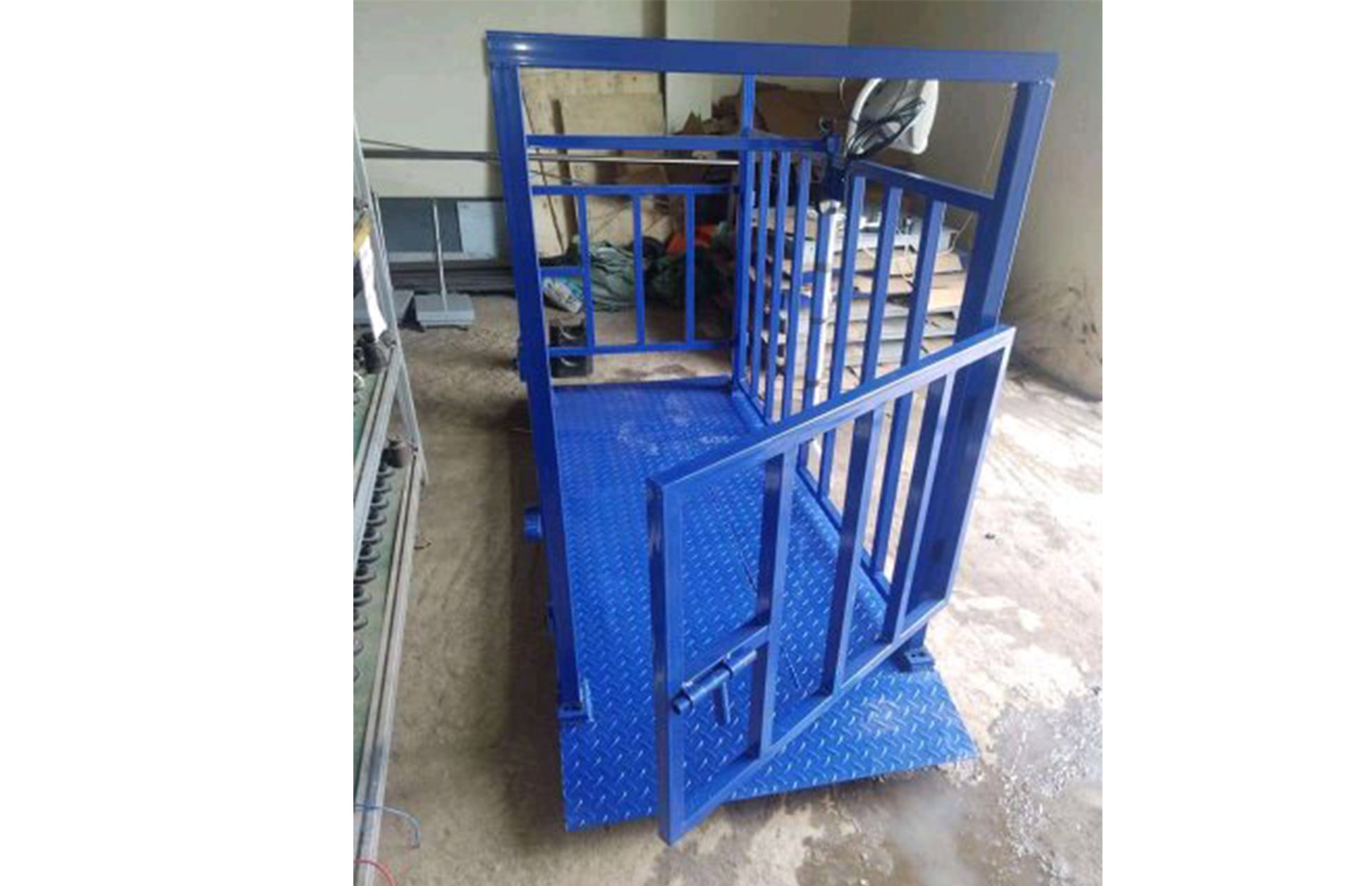 Accurate Dairy Cow Weighing Scale for Milk Production Management