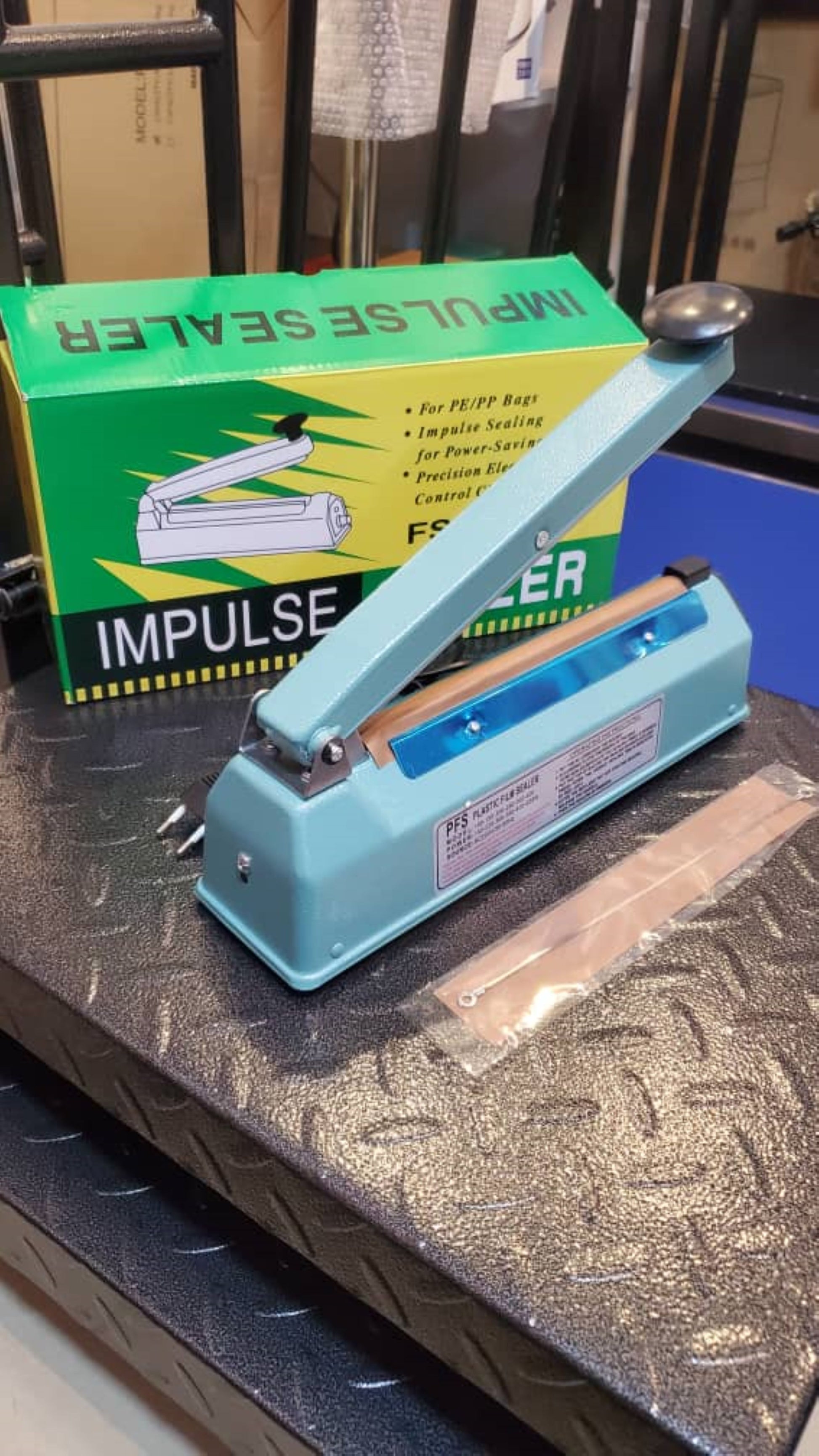 Heavy-Duty Impulse Sealer For Factory & Shop Use In Uganda

