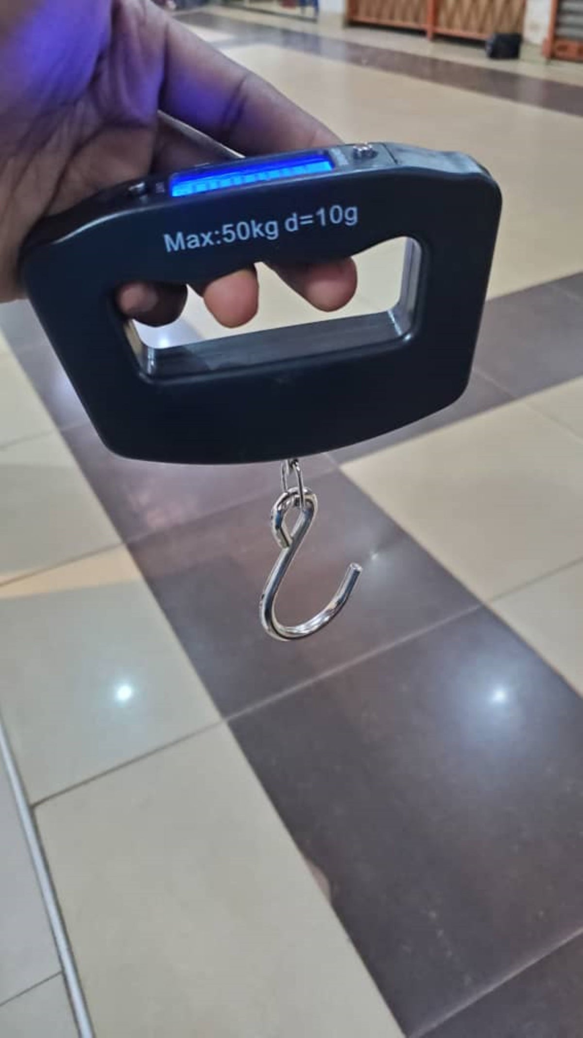 What are the prices of Electronic Luggage Weighing Scale Grey and Blue Box near me in Kampala