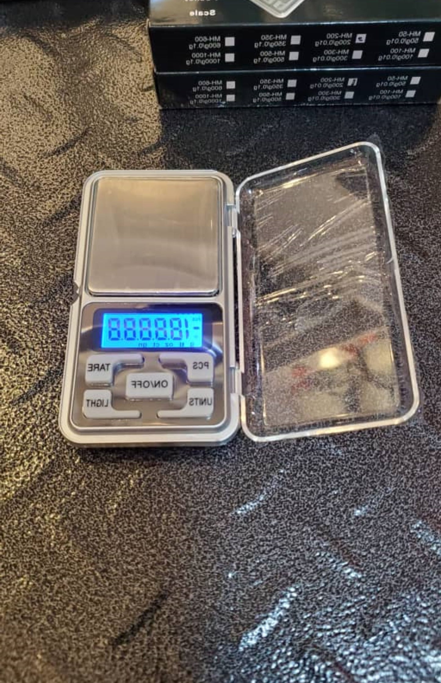MH-Series Pocket Weighing Scale store in Kampala
