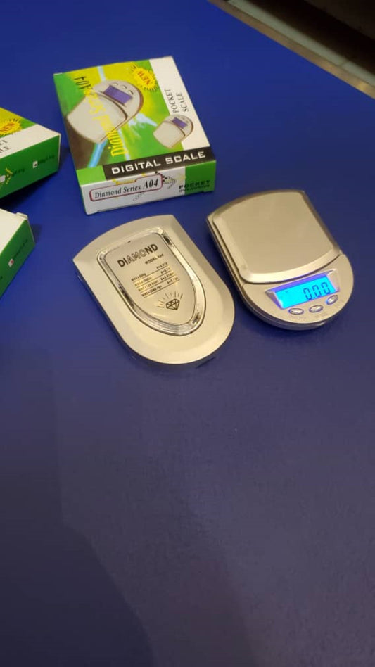 How much are Diamond Series A04 Weighing Scale in Kampala