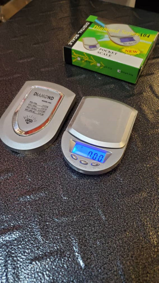What are the prices of Diamond Series A04 Weighing Scale near me in Uganda