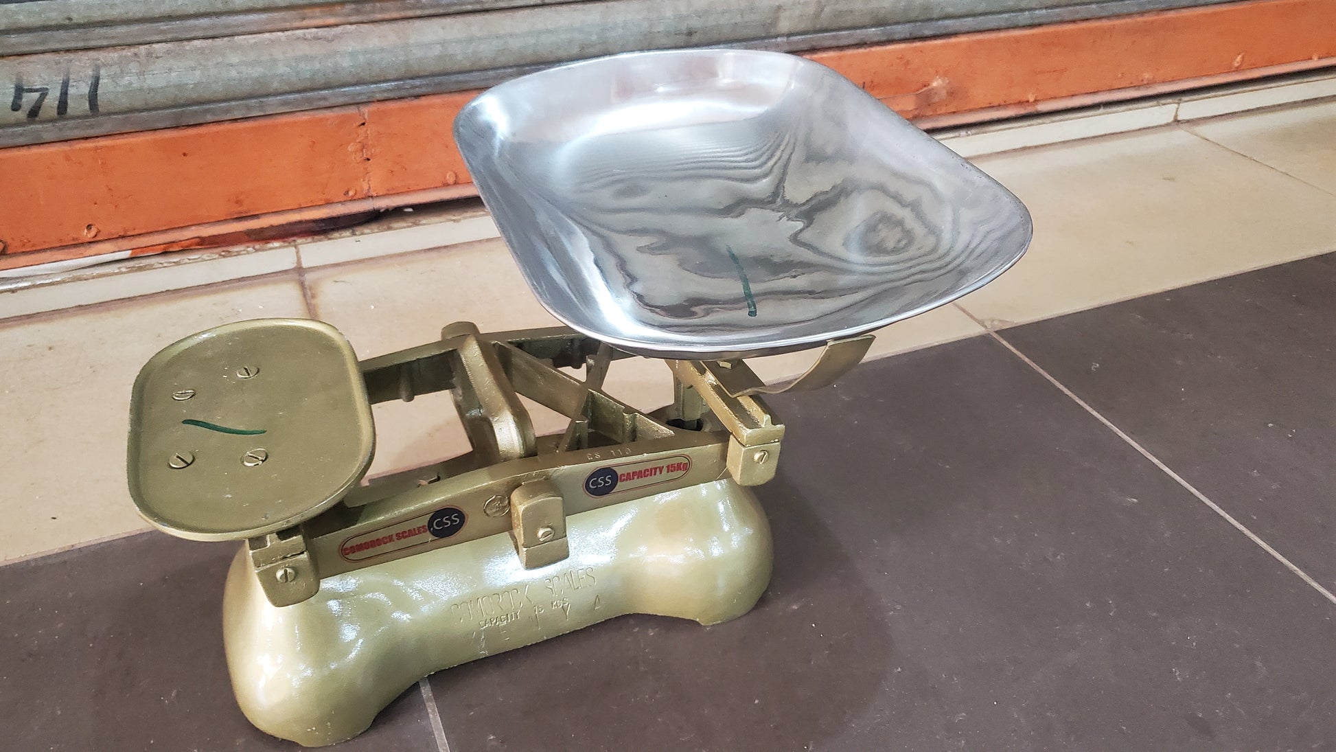 Mechanical Counter Weighing Scales Price in Uganda