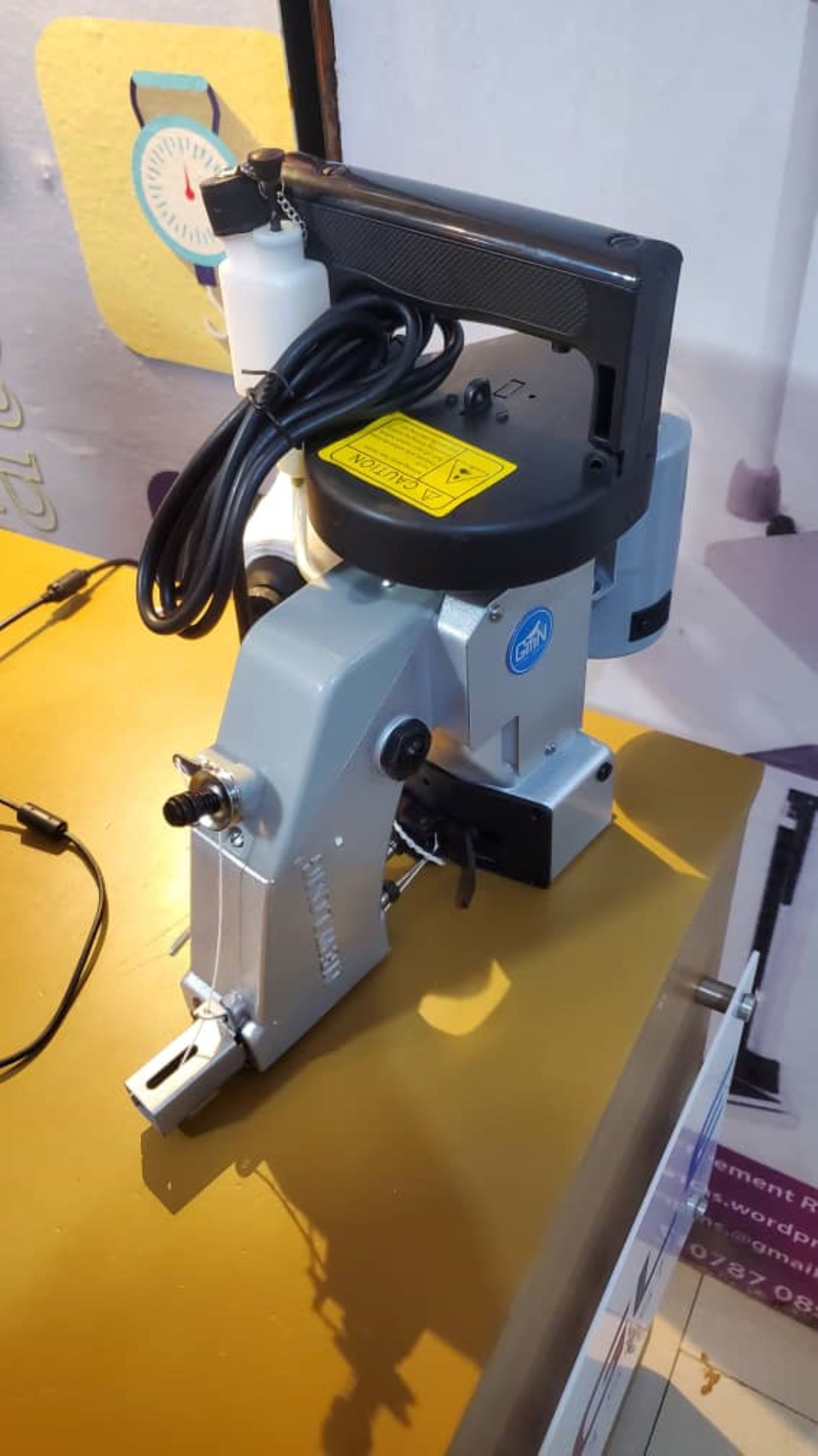 Panama Bag Closer Sewing Machine Uganda – Ideal for Flour and Sugar Packaging