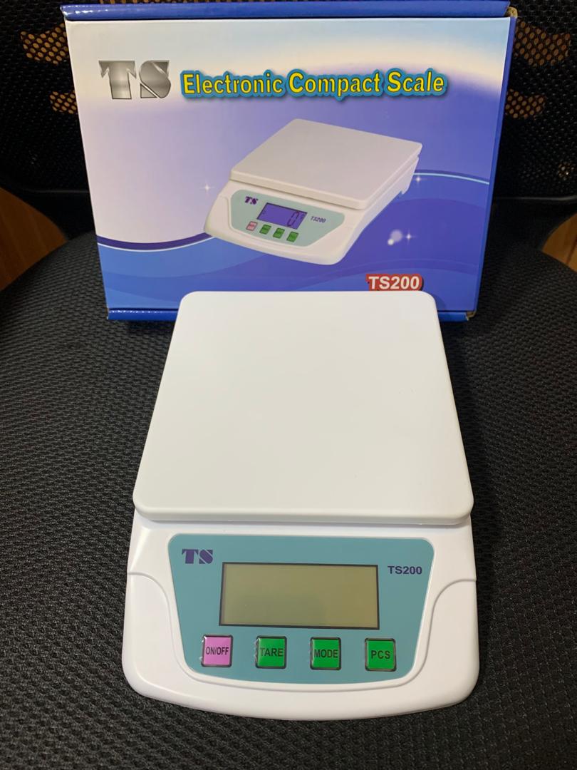 What are the prices of a DT-580 Mini Electronic Computing scales in Kampala Uganda