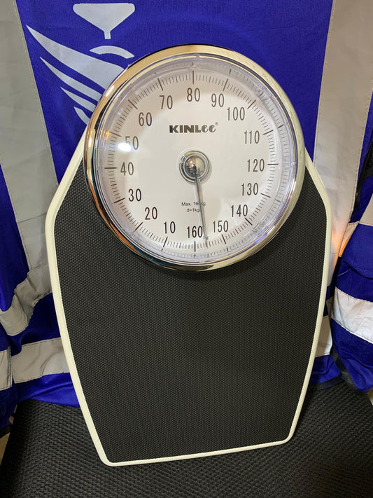 Mechanical Personal weighing scale store in Kampala