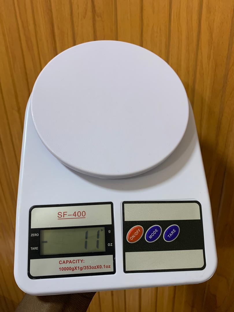 What is the cost of SF-400 Electronic Weighing Scale in Kampala
