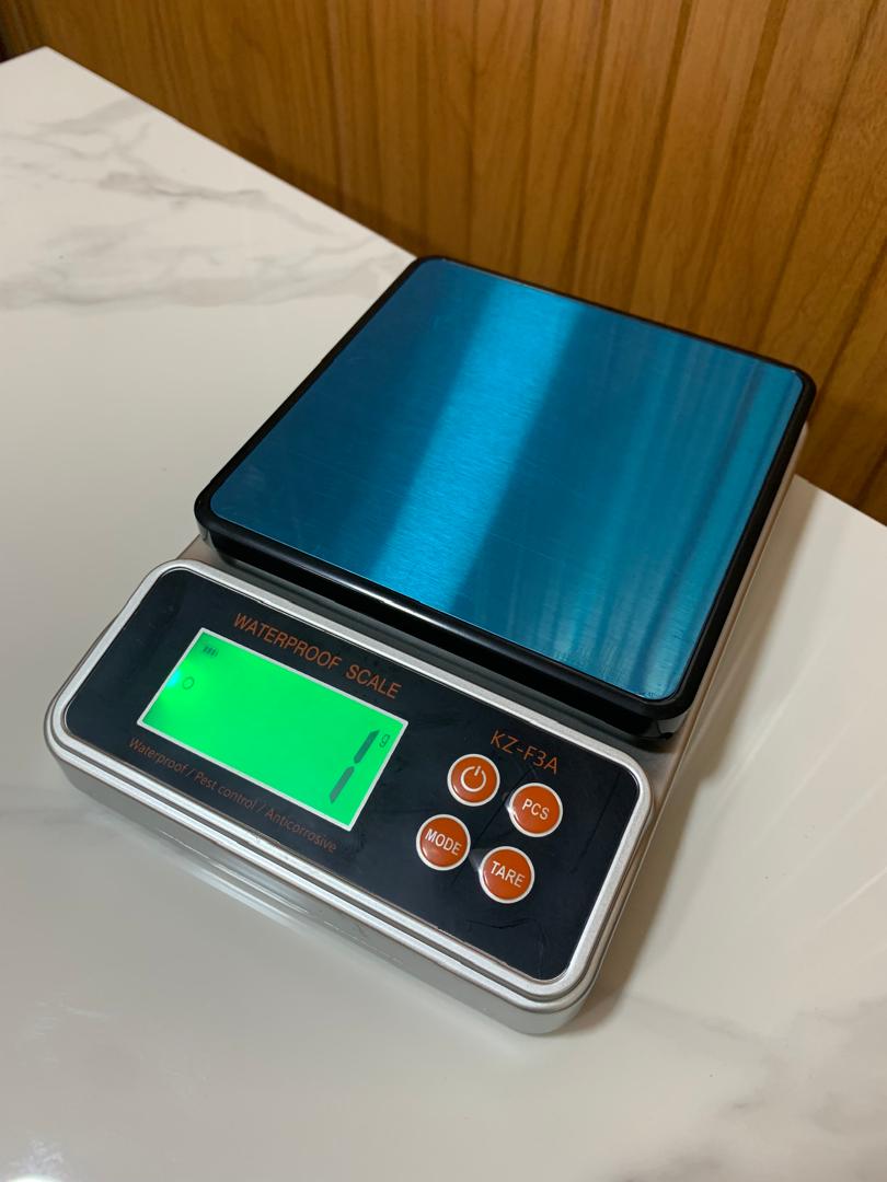 How much is Waterproof Weighing Scale KZ-F3A in Kampala Uganda