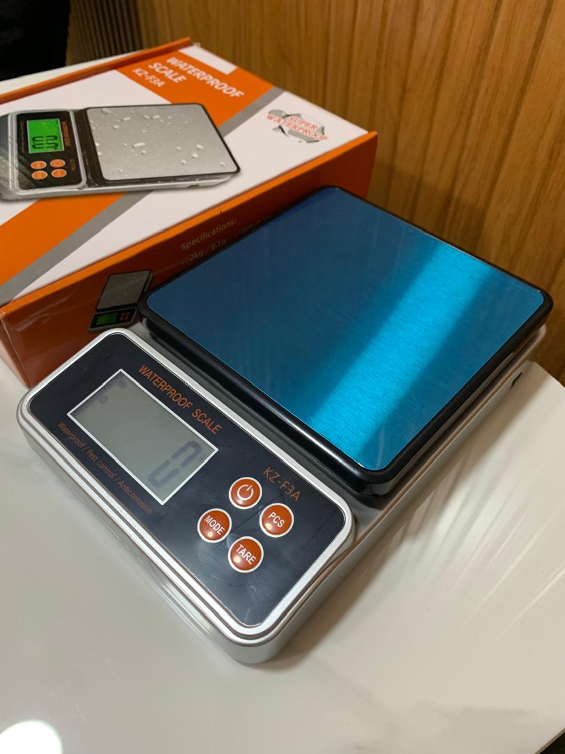 How much is Waterproof Weighing Scale KZ-F3A in Uganda