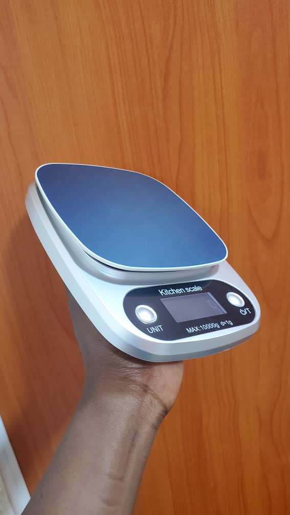 Price of Digital Kitchen Weighing Scale Silver body in Kampala Uganda