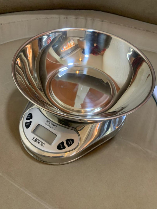 How much is Digital Kitchen Weighing Scale Silver body in Kampala Uganda