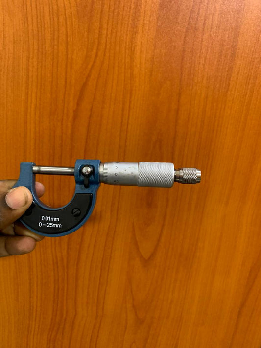 What are the prices of Small screw gadge near me in Uganda
