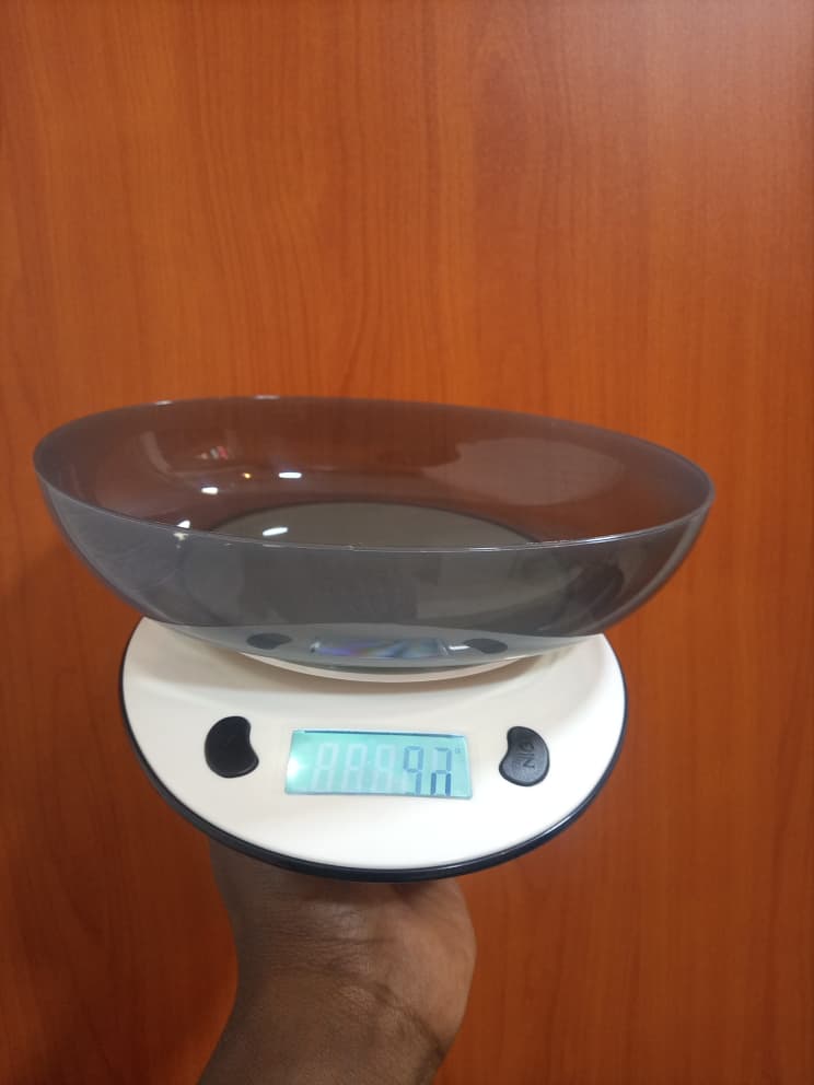 Supplier of Kitchen Weighing Scale SH-125 brown and white box in Kampala