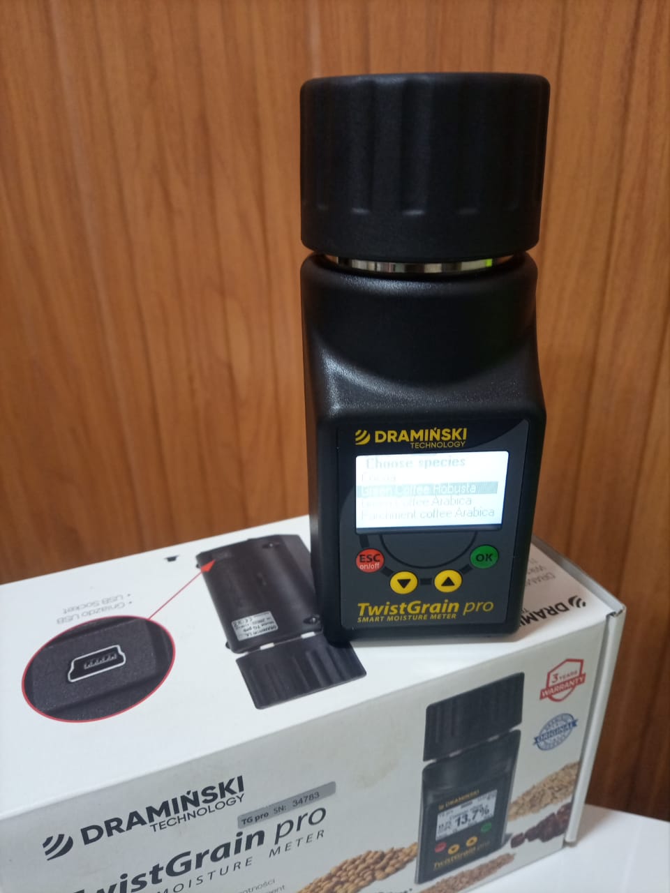 How much is Draminski TG pro Moisture Meter in Kampala