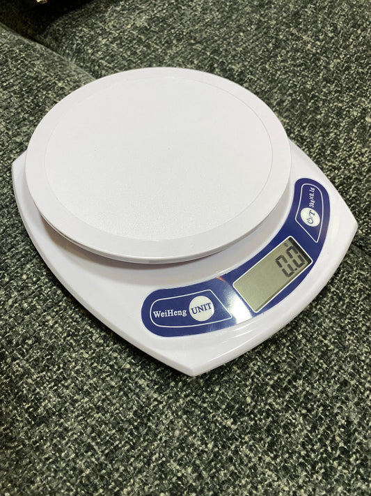 Supplier of Electronic Kitchen Weighing Scale Marron Box in Kampala