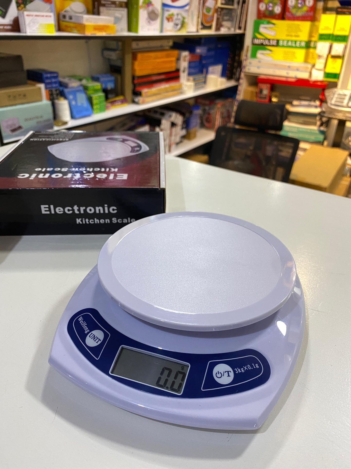 How much is Electronic Kitchen Weighing Scale Marron Box in Kampala